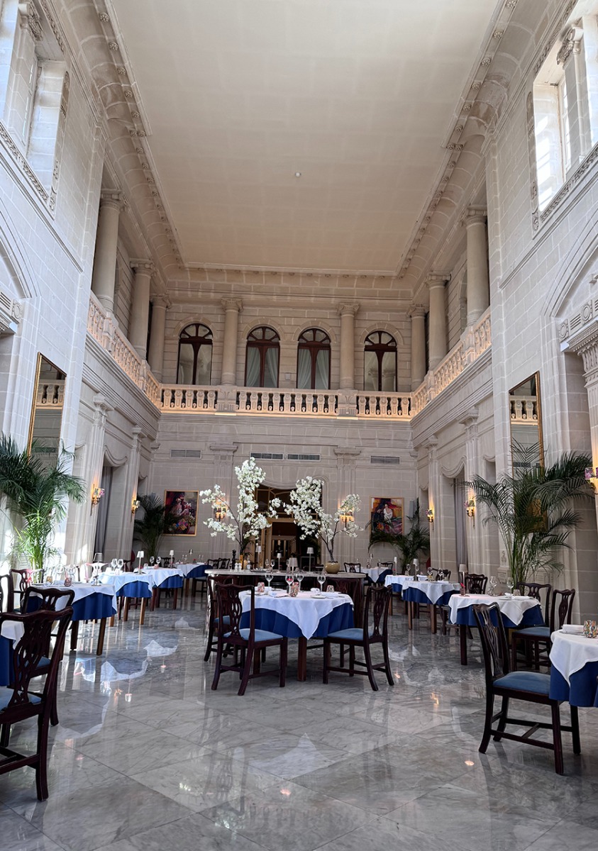 I talk to you about Malta - Corinthia palace hotel - LBpress