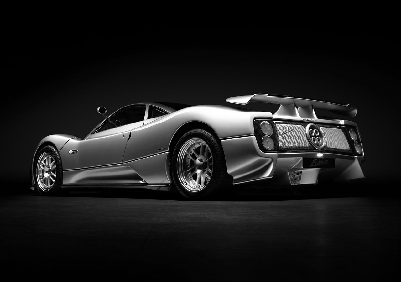 Pure line - LBmedia - Rudolf Van der Ven - Pagani Zonda