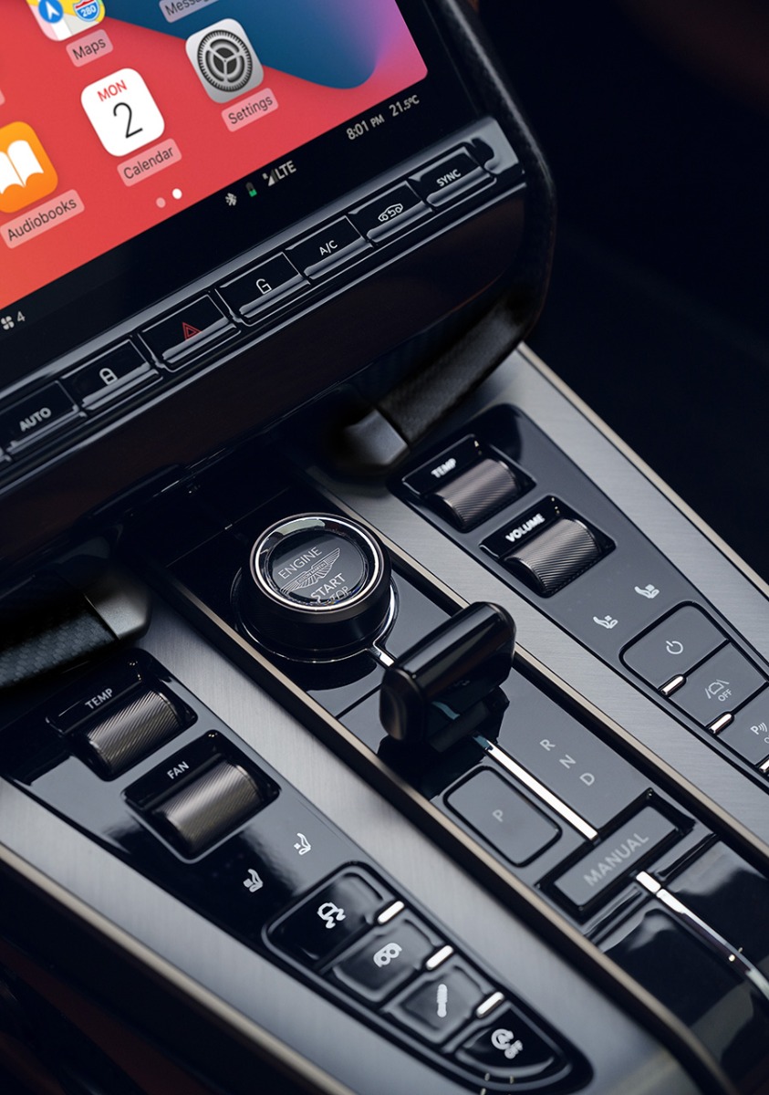 The return of an icon_Aston_Martin_Vanquish_LBpress
