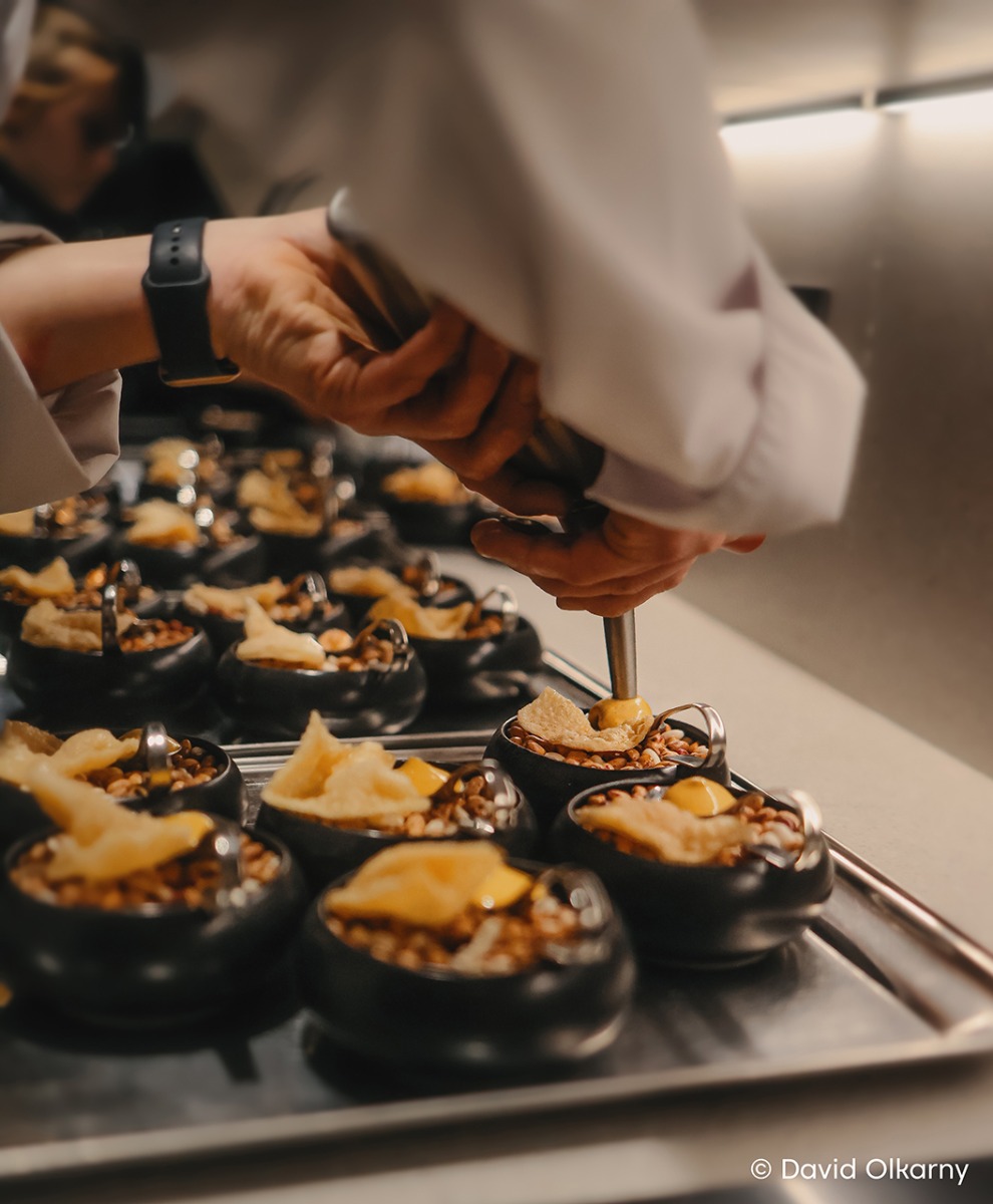 A gourmet journey on tracks, Tram'Experience